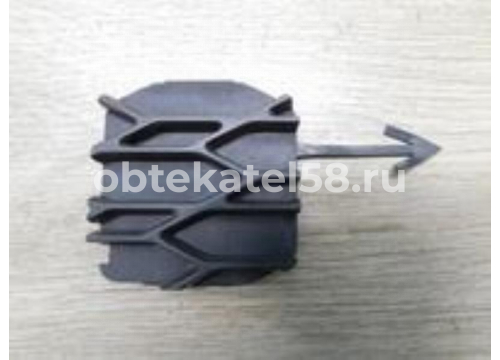Заглушка буксировочного крюка VOLVO FH16 4v 2013-> правая он 82187116 TANGDE TV07C014031